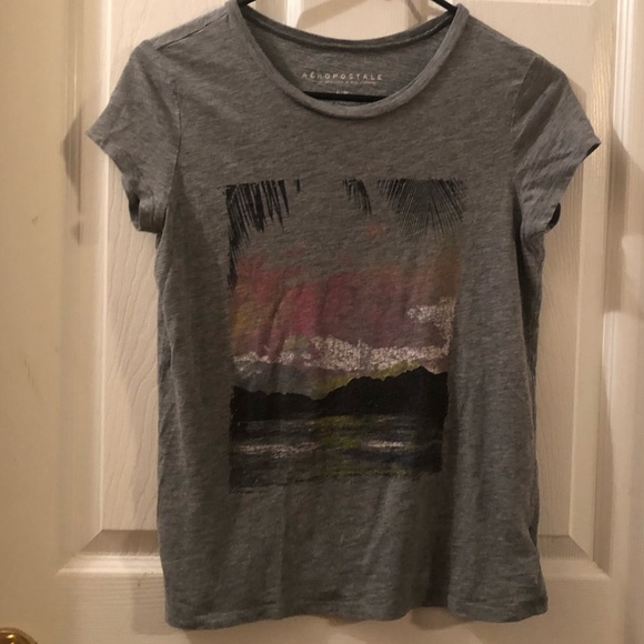 Aeropostale Tshirt - Picture 1 of 3